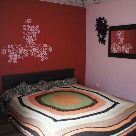 W Cieniu Sosen Hotel Grebow Exterior photo